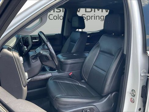 Used 2021 GMC Sierra 1500 Denali w/ Denali Ultimate Package AWD/4WD image 22