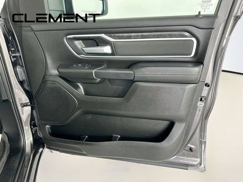 Used 2023 RAM 1500 Big Horn AWD/4WD image 34