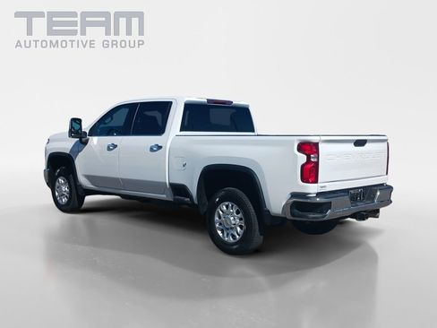 Used 2024 Chevrolet Silverado 2500 LTZ image 5