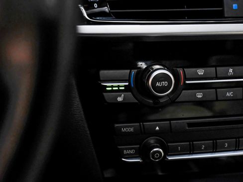 Used 2017 BMW X4 M40i AWD/4WD image 33