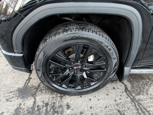 Used 2023 GMC Sierra 1500 Denali w/ Denali Reserve Package image 9