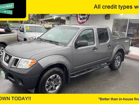 Used 2018 Nissan Frontier PRO-4X image 1