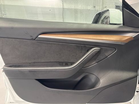 Used 2023 Tesla Model 3 Standard Range RWD image 27