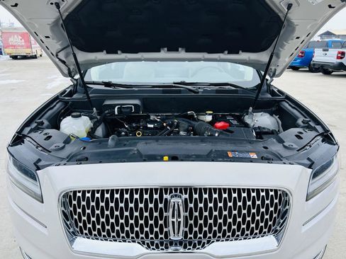 Used 2023 Lincoln Nautilus FWD w/ Premium Package image 42