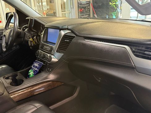 Used 2016 Chevrolet Tahoe LT image 11