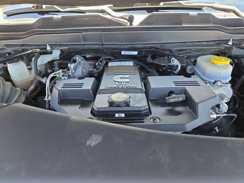 Used 2022 RAM 2500 Big Horn AWD/4WD image 17