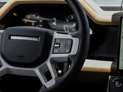 New 2026 Land Rover Defender 110 X-Dynamic SE AWD/4WD image 25