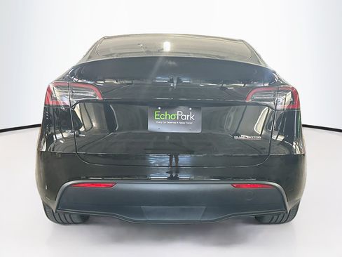 Used 2023 Tesla Model Y Performance AWD/4WD image 7