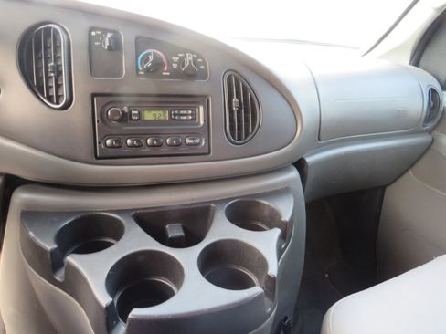 Used 2012 Ford E-250 and Econoline 250 w/ Commercial Cargo Van Pkg image 13