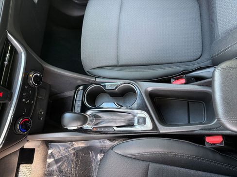 Used 2025 Buick Encore GX Preferred image 35