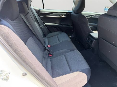 Used 2025 Toyota Camry LE FWD image 13