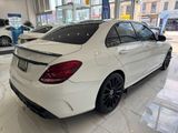 Used 2018 Mercedes-Benz C 300 4MATIC Sedan image 4