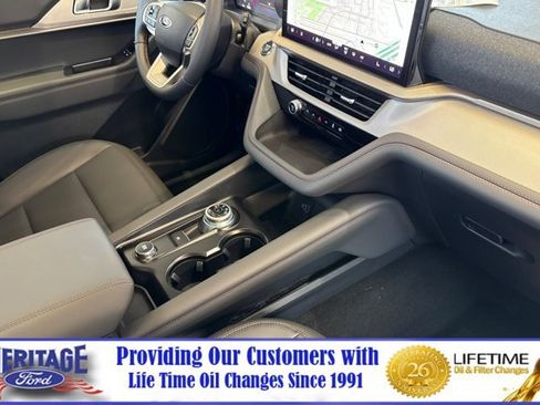 New 2026 Ford Explorer Active w/ Active Comfort Package AWD/4WD image 17