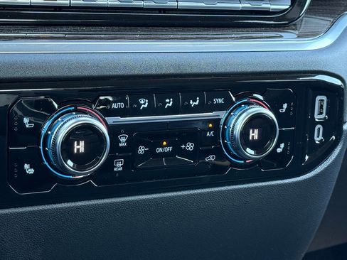 New 2026 GMC Sierra 1500 Elevation AWD/4WD image 29