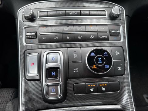 Used 2023 Hyundai Santa Fe SEL image 5