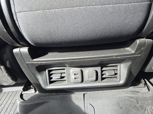 Used 2021 Chevrolet Silverado 1500 RST image 16