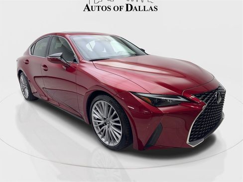 Used 2025 Lexus IS 300 w/ Premium Package image 4