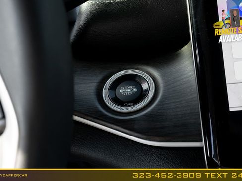 Used 2023 Jeep Grand Cherokee Limited w/ Luxury Tech Group II RWD image 27