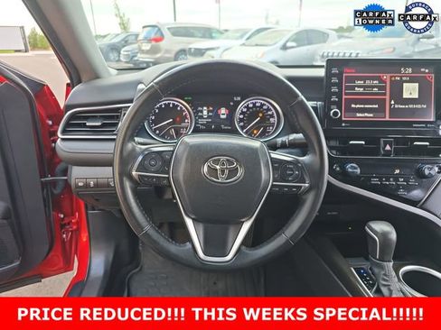 Used 2024 Toyota Camry XLE FWD image 12