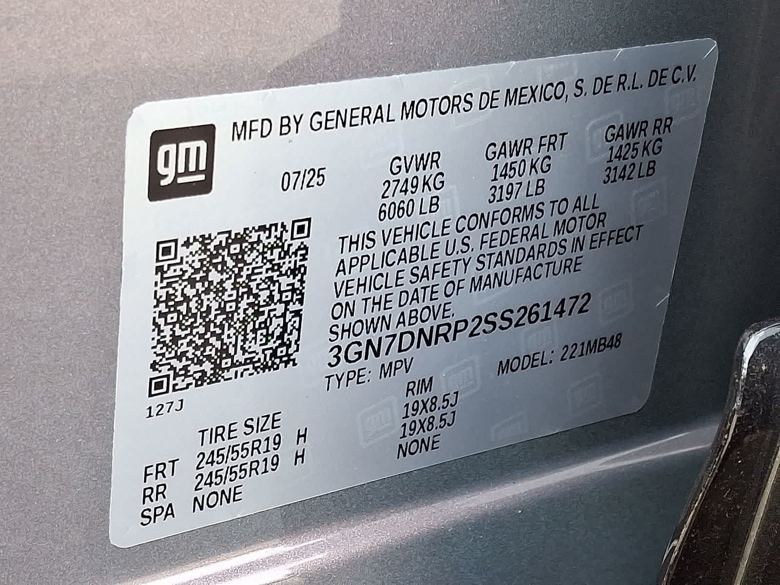 New 2025 Chevrolet Equinox EV LT FWD image 19