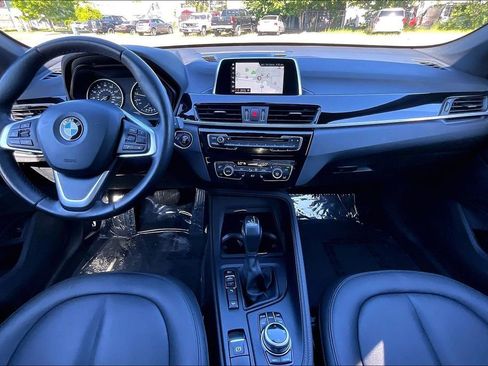 Used 2018 BMW X1 xDrive28i AWD/4WD image 16