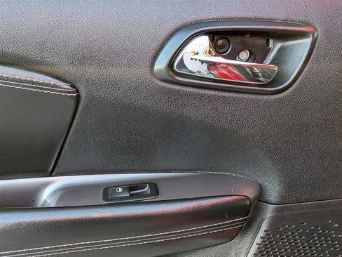 Used 2017 Dodge Journey Crossroad image 25