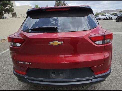 Used 2021 Chevrolet TrailBlazer LS FWD image 21