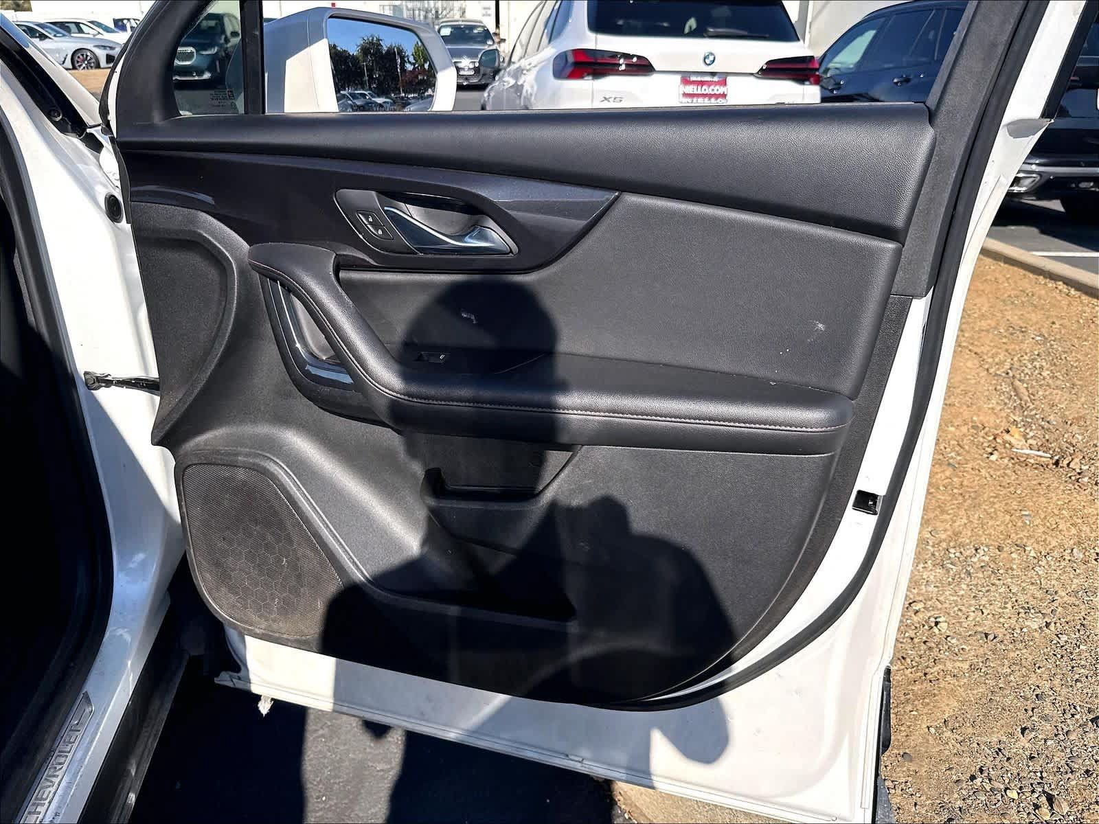 Used 2020 Chevrolet Blazer RS FWD image 24