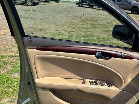 Used 2006 Buick Lucerne CXL w/ Luxury Package image 18