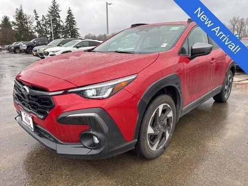 Used 2025 Subaru Crosstrek 2.5i Limited w/ Crosstrek Mirror Package image 3