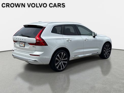 Used 2023 Volvo XC60 B5 Ultimate w/ Protection Package Premier FWD image 5