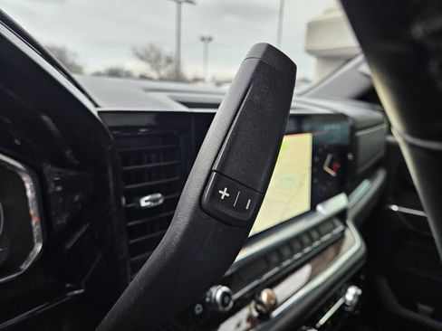 Used 2025 GMC Sierra 2500 SLE w/ SLE Convenience Package image 19