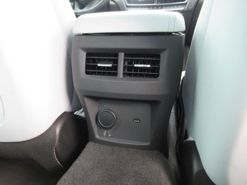 Used 2022 Cadillac CT5 Premium Luxury RWD image 34