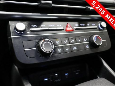 Used 2025 Hyundai Tucson SE image 17