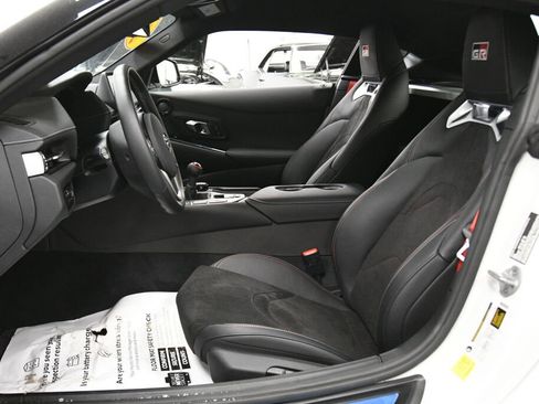 Used 2026 Toyota Supra image 9