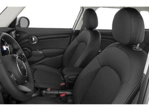 Used 2023 MINI Cooper 4-Door Hardtop FWD image 9