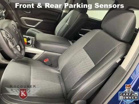 Used 2019 Nissan Titan SV w/ SV Convenience Package AWD/4WD image 13