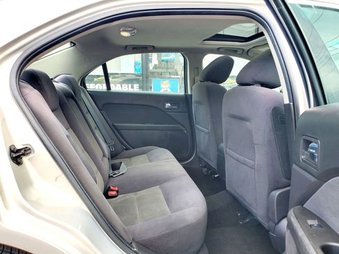 Used 2009 Ford Fusion SEL FWD image 14
