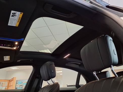Used 2025 Mercedes-Benz S 500 4MATIC image 21