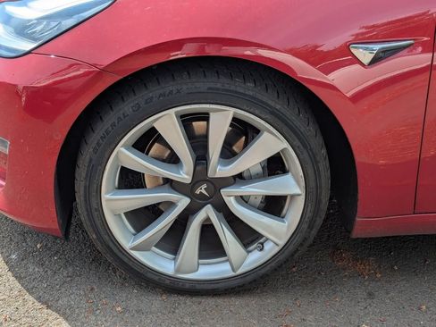 Used 2019 Tesla Model 3 Standard Range Plus RWD image 3