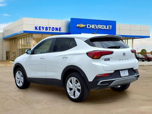 Used 2025 Buick Encore GX Preferred AWD/4WD image 5