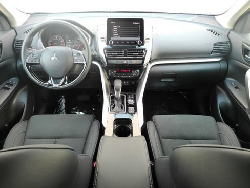 Used 2026 Mitsubishi Eclipse Cross AWD image 3