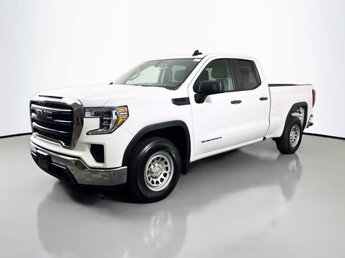 Used 2021 GMC Sierra 1500 2WD Double Cab w/ Convenience Package image 4