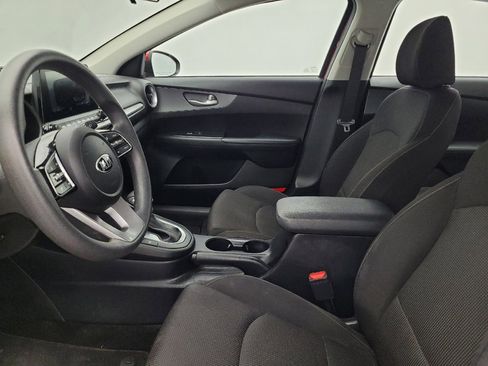 Used 2019 Kia Forte LXS image 17