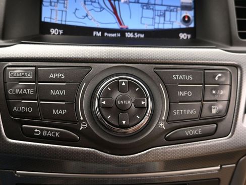 Used 2020 Nissan Pathfinder SL w/ Cargo Package image 25