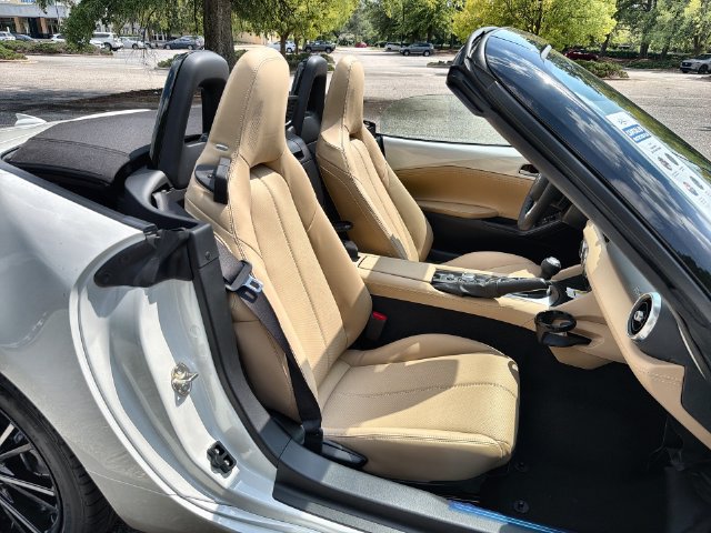 New 2026 MAZDA MX-5 Miata Grand Touring RWD image 25