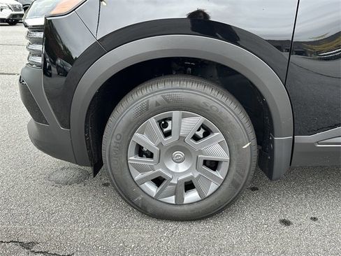 New 2026 Nissan Kicks S image 12