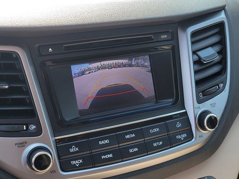Used 2017 Hyundai Tucson Sport FWD image 27