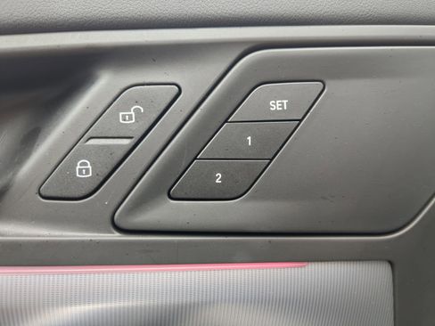 Used 2025 BMW X1 xDrive28i image 25