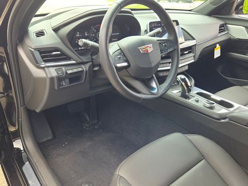 New 2025 Cadillac CT4 Premium Luxury image 24